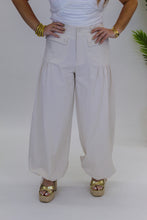 Load image into Gallery viewer, Cali Ballon Style Pants- Cream
