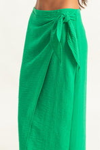 Load image into Gallery viewer, Cabo Woven Maxi Skirt-Green