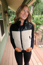 Load image into Gallery viewer, Lowen Sherpa Puffer Vest