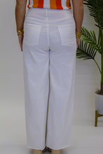 Load image into Gallery viewer, Easy Wide Leg Jeans - White