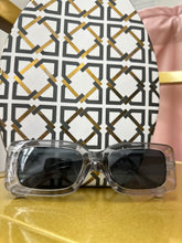 Load image into Gallery viewer, Sunglasses