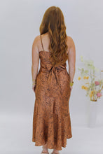 Load image into Gallery viewer, Kelly Sweetheart Midi Dress-Brown