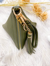 Load image into Gallery viewer, Prism Clutch