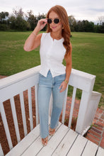 Load image into Gallery viewer, Becky Vintage Straight Jeans
