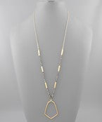 Load image into Gallery viewer, Hexagon &amp; Glass Bead Necklace
