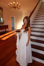 Load image into Gallery viewer, Nora Strapless Flowy Dress-White
