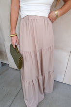 Load image into Gallery viewer, Breezing In Midi Skirt-Taupe
