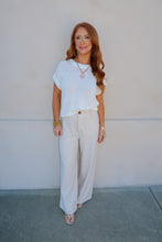 Load image into Gallery viewer, Becky Knit Crew Neck Top- White
