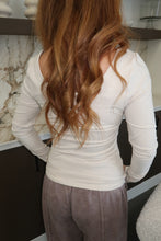 Load image into Gallery viewer, Carsen Round Neck Top- Cream
