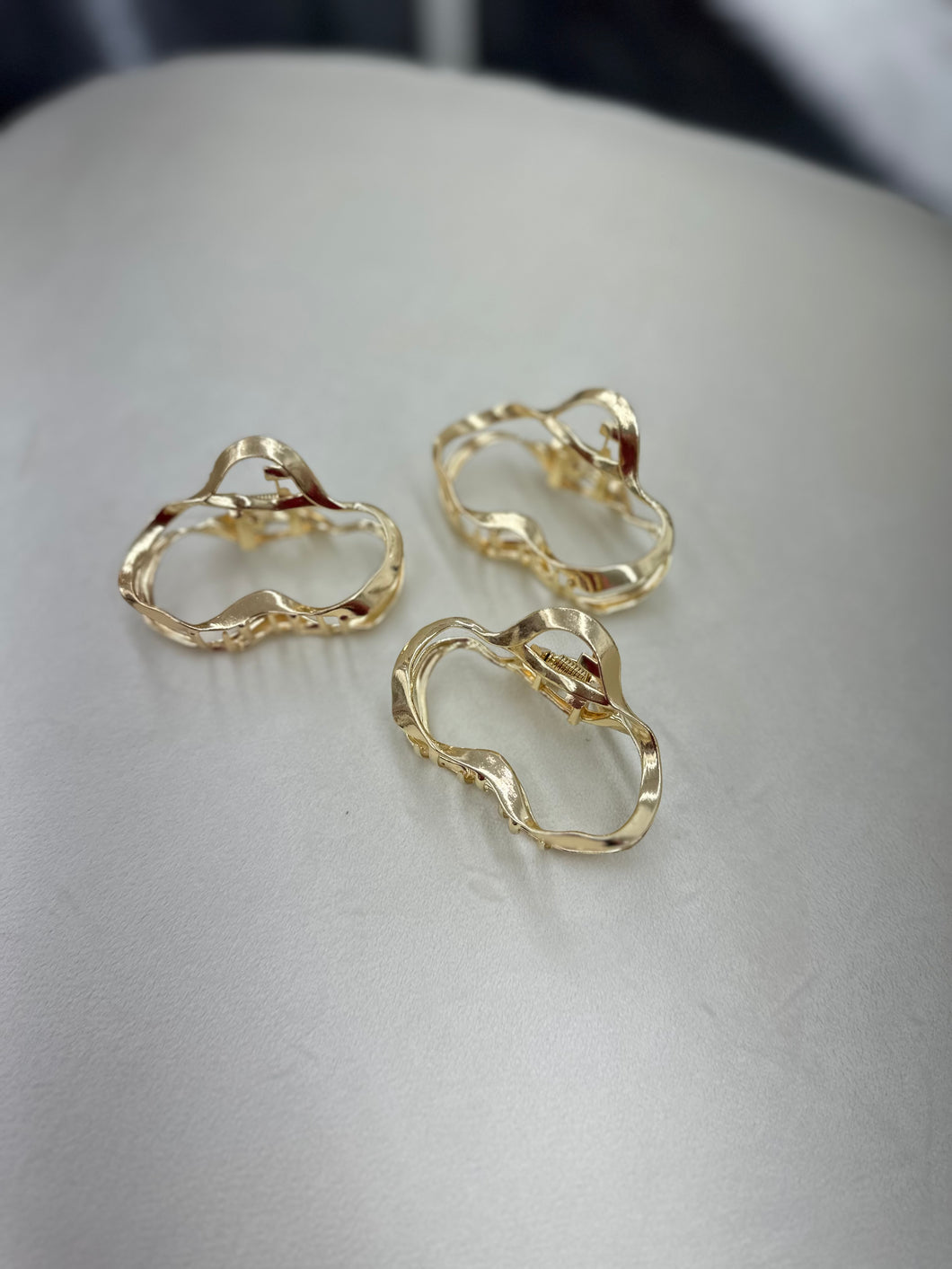 Metal Oval Claw Clip