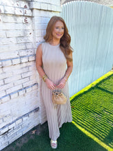 Load image into Gallery viewer, Tally Ribbed Midi Dress- Taupe
