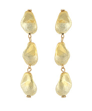 Load image into Gallery viewer, Nugget Shape Earrings
