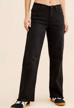 Load image into Gallery viewer, Frayed Waistband Slouchy Wide Leg
