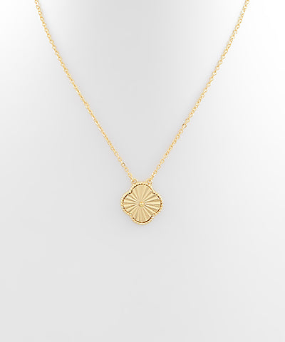 Dia Cut Textured Clover Pendant Necklace