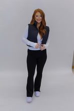 Load image into Gallery viewer, Instant Confidence Cropped Puffer Vest- Black
