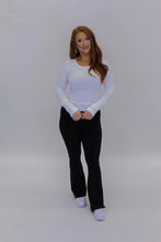 Load image into Gallery viewer, Seamless Swiftly Long Sleeve Top- White
