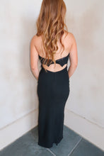 Load image into Gallery viewer, Sleek Strapless Midi Dress-Black
