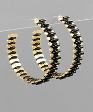 Load image into Gallery viewer, Tired Cylinder Textured Metal Hoops
