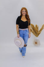 Load image into Gallery viewer, Certain To Charm Knit Top- Black
