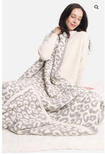 Load image into Gallery viewer, Soft Knit Blankets
