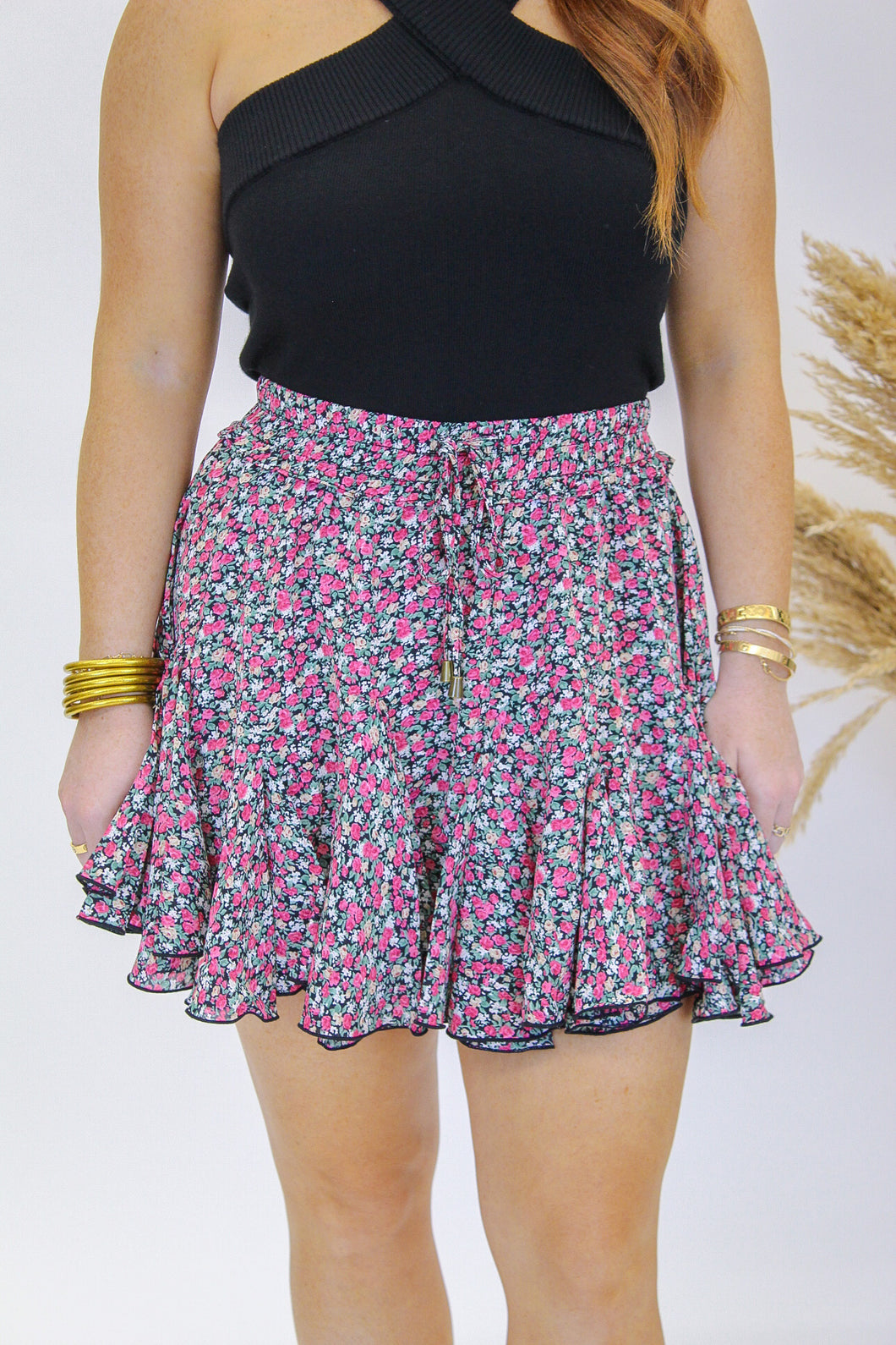 Charming Floral Ruffle Skirt- Black
