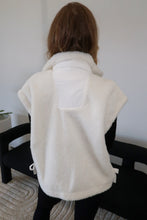 Load image into Gallery viewer, BF Cozy Sherpa Vest Jacket- White
