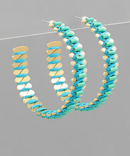 Load image into Gallery viewer, Tired Cylinder Textured Metal Hoops
