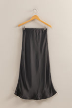 Load image into Gallery viewer, Alys Satin Midi Skirt-Black
