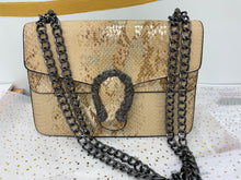 Load image into Gallery viewer, Quilted Crossbody Purse
