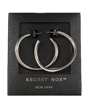 Load image into Gallery viewer, 40mm Wavy Hoops
