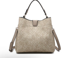 Load image into Gallery viewer, Tati Hobo Bag
