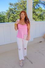 Load image into Gallery viewer, Pembe Knee Distressed Crop Denim Jeans- Pink
