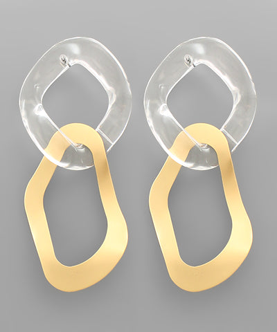 Single Chain & Geometric Earrings