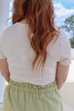 Load image into Gallery viewer, Better Days Short Sleeve Ruched Top- Cream
