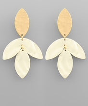 Load image into Gallery viewer, Leaf Dangle Marquise Earrings

