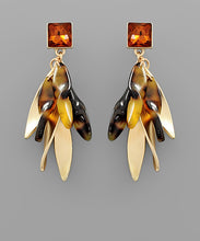 Load image into Gallery viewer, Princess Crystal &amp; Flower Earrings
