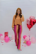 Load image into Gallery viewer, Sunburst Raw Edge Pullover- Apricot
