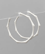 Load image into Gallery viewer, Metal Bamboo Open Hoops
