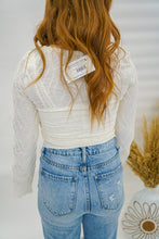 Load image into Gallery viewer, Daze Ruched Top- Off White
