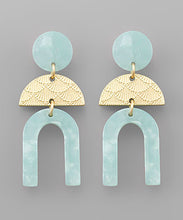 Load image into Gallery viewer, Disk Arch Dangle Earrings
