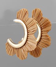 Load image into Gallery viewer, Raffia Flower Cut Hoops
