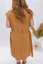 Load image into Gallery viewer, Aspen Belted Long Vest- Camel
