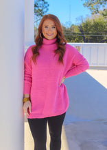 Load image into Gallery viewer, Mazie Turtleneck Pullover- Pink
