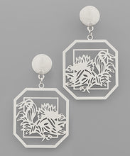 Load image into Gallery viewer, Gamecock Filigree Octagon Earrings
