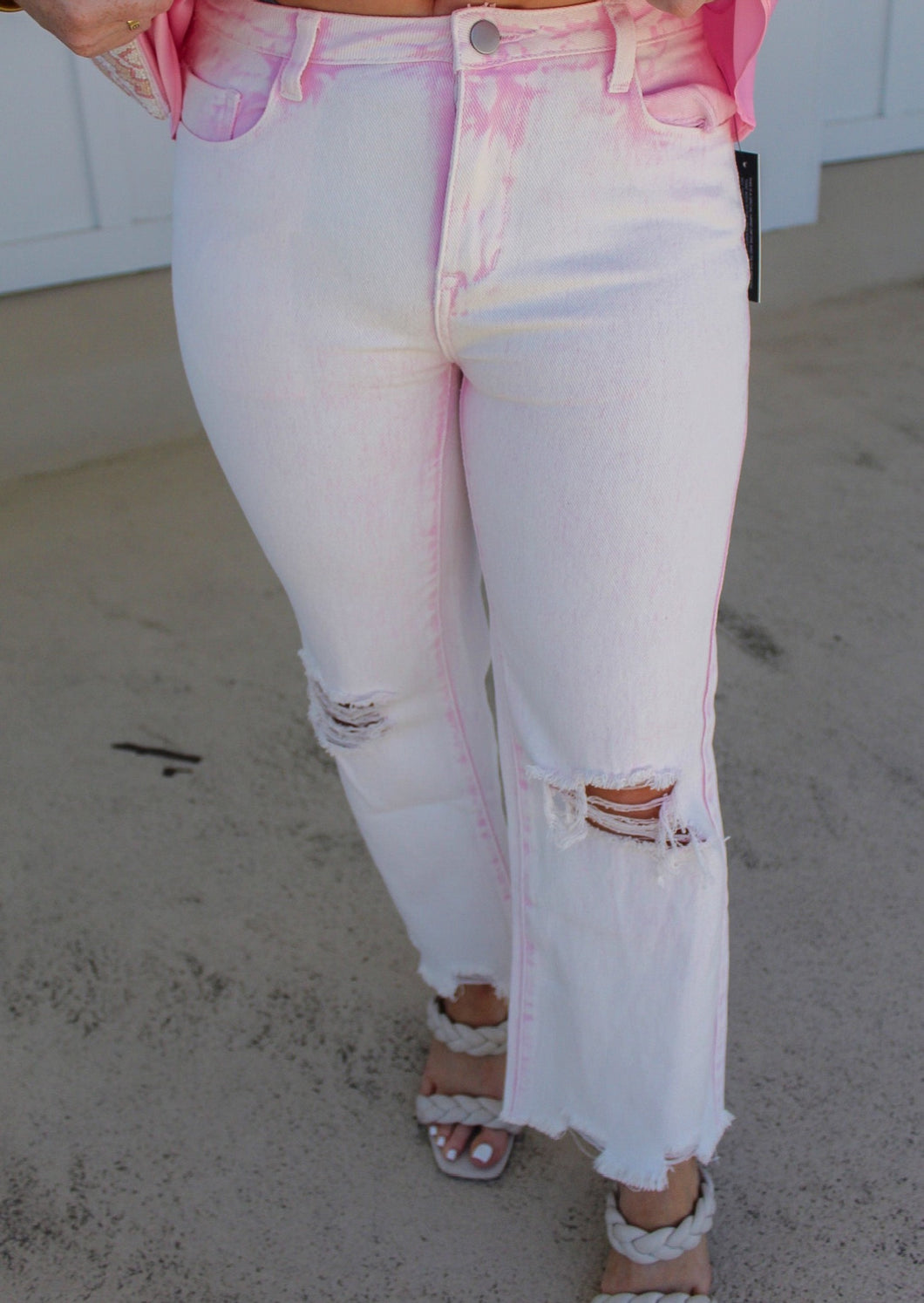 Pembe Knee Distressed Crop Denim Jeans- Pink