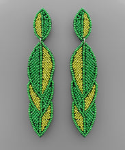 Load image into Gallery viewer, Overlapped Leaf Beaded Earrings
