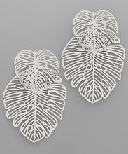 Load image into Gallery viewer, 2 Leaf Filigree Earrings
