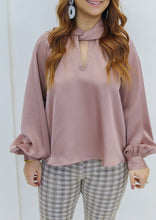 Load image into Gallery viewer, Wishful Mock Neck Satin Blouse- Mauve
