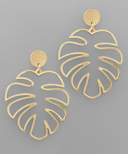 Load image into Gallery viewer, Leaf Frame Earrings
