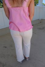 Load image into Gallery viewer, Pembe Knee Distressed Crop Denim Jeans- Pink
